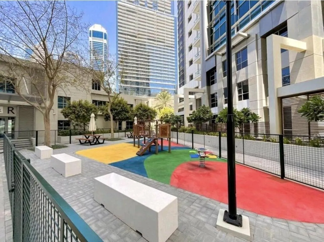 Stylish 1Br With Customized Furniture Apartment Dubai