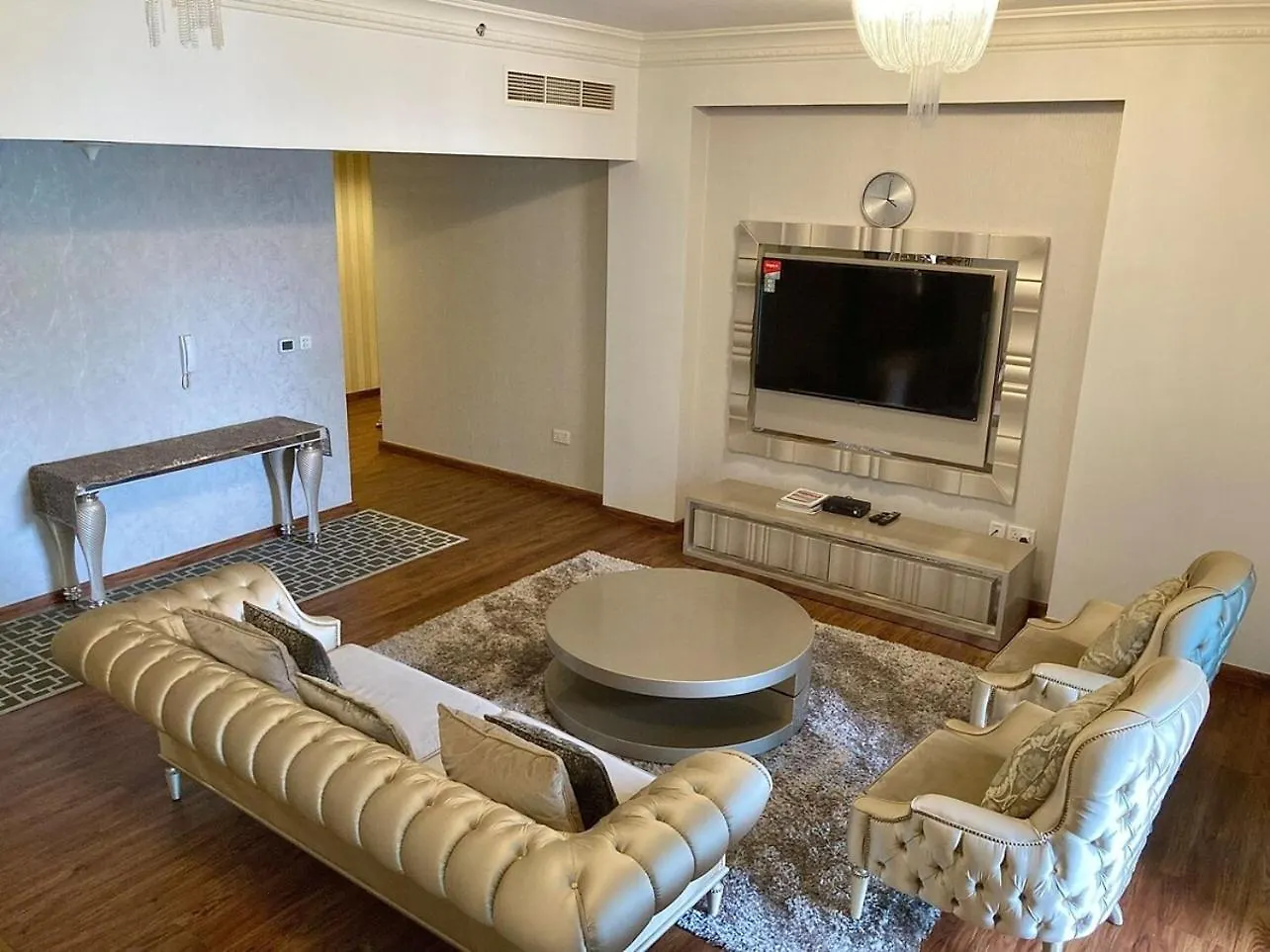 Stylish 1Br With Customized Furniture Apartment Dubai