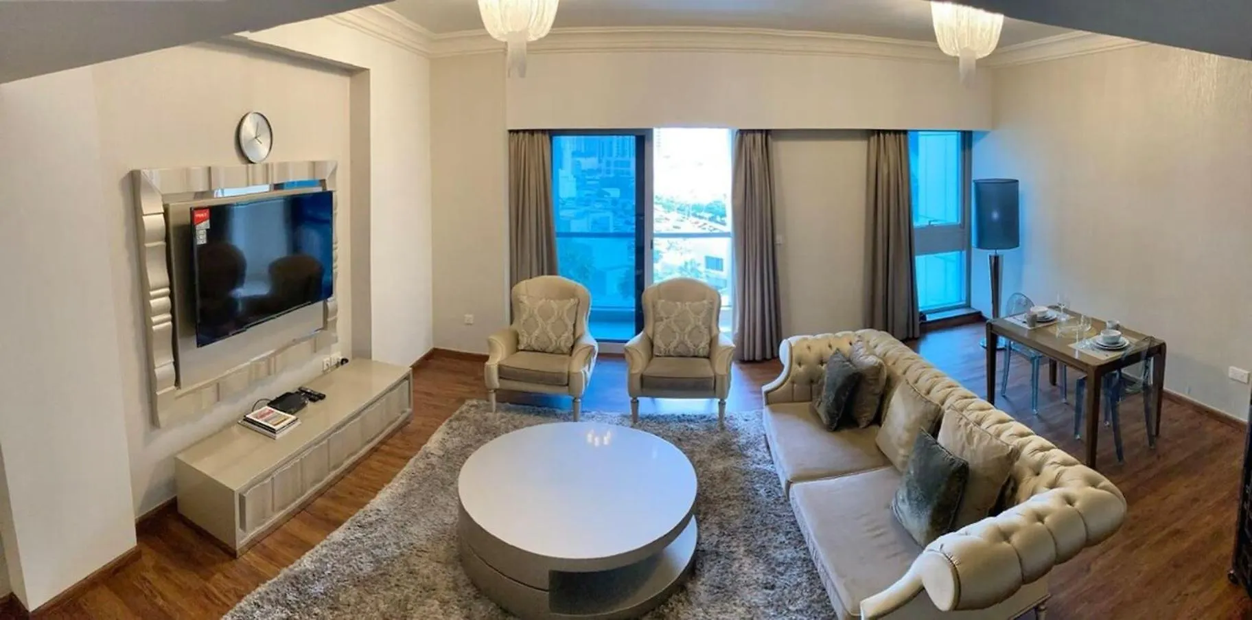 Stylish 1Br With Customized Furniture location