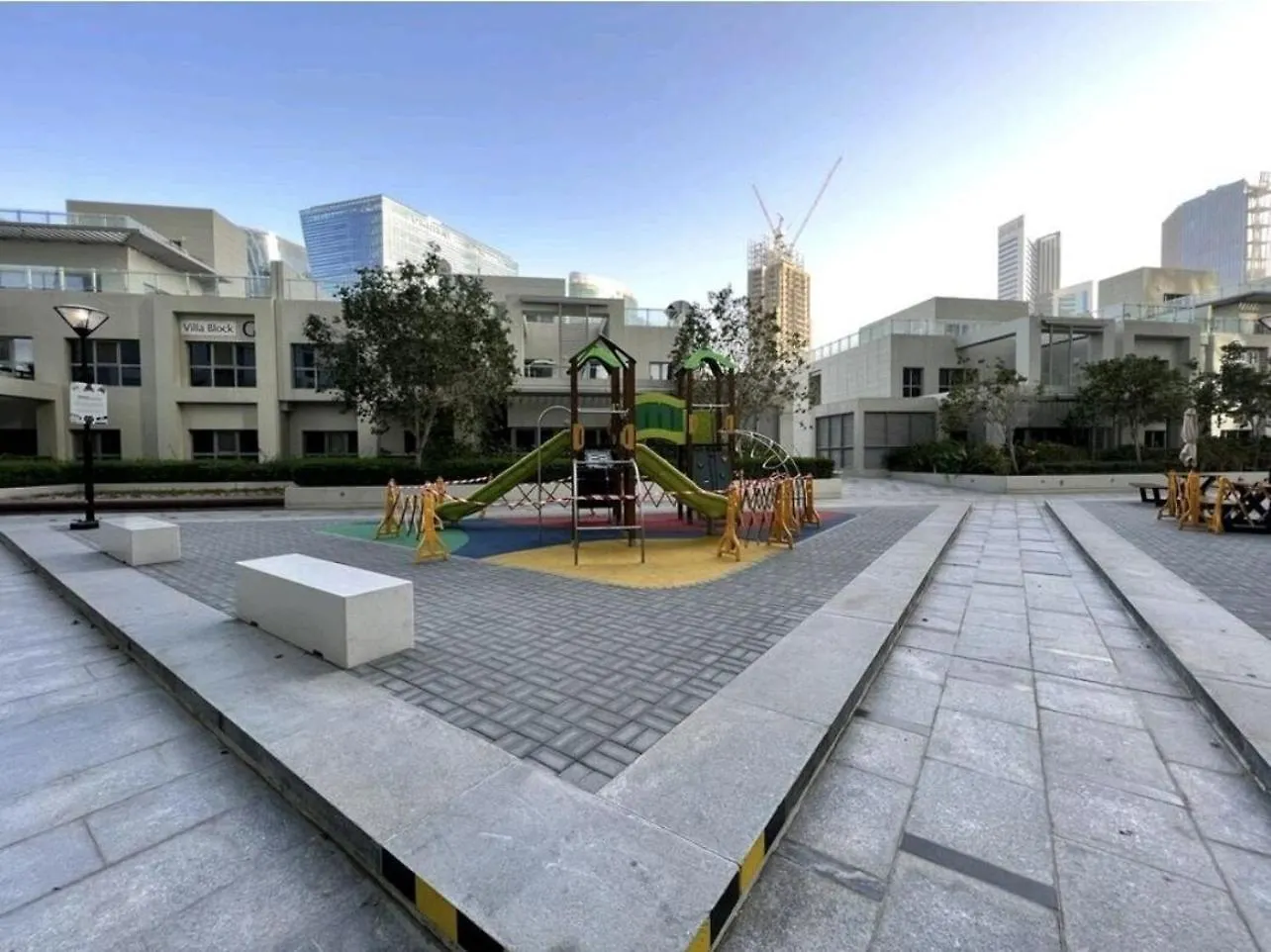 Stylish 1Br With Customized Furniture Apartment Dubai
